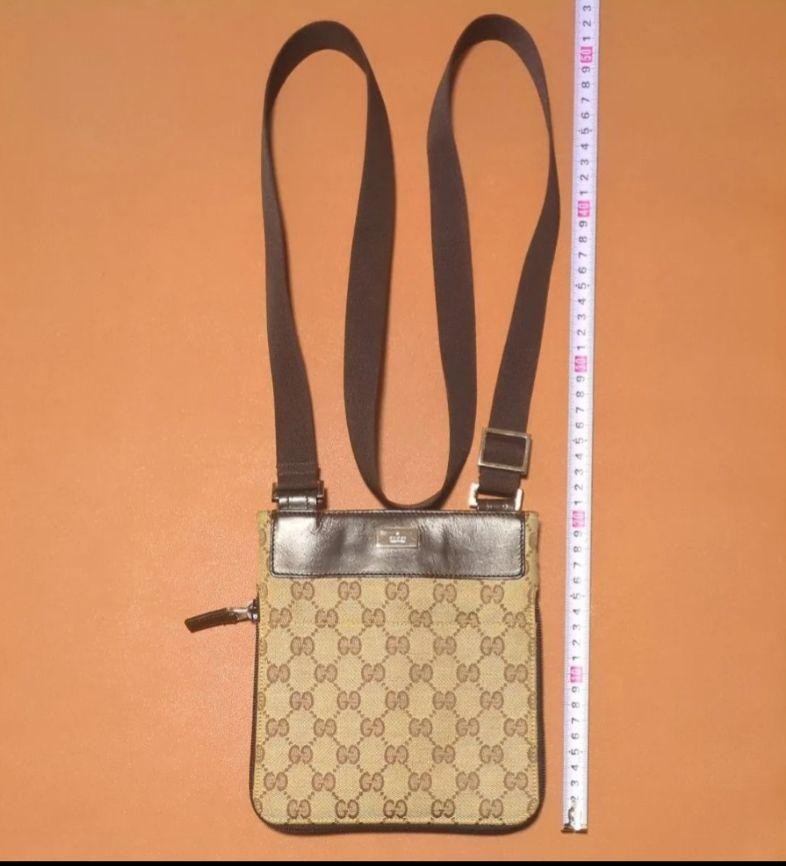 GUCCI Beige Brown Leather Shoulder Bag with Gold Hardware