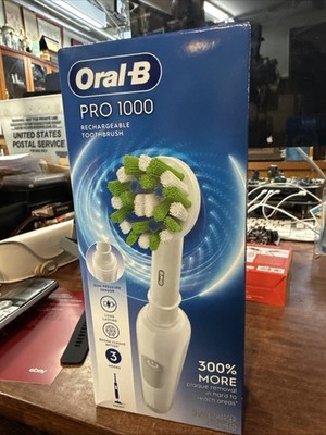 Oral-B Pro 1000 Rechargeable Electric Toothbrush White CrossAction Sealed New