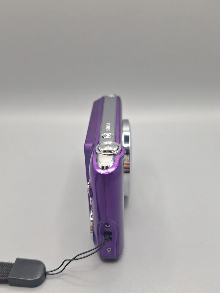 Boxed Polaroid IE X29 Digital Camera, Purple, With All Accessories. - Image 3 of 4