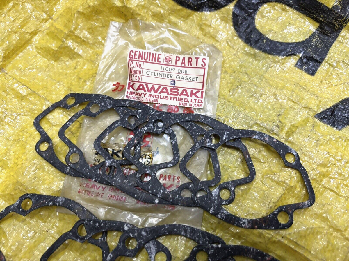 Kawasaki 76-79 KV75 71-75 MT1 Cylinder Base Gasket NOS x9 Genuine