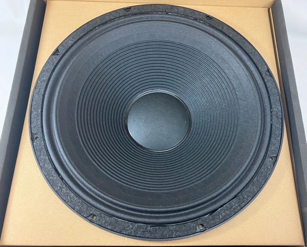 Peavey low max store 18
