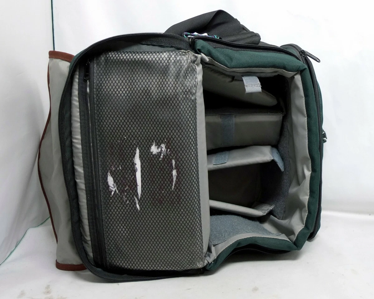 Lowepro Nova 4 Green Camera Bag 11.4