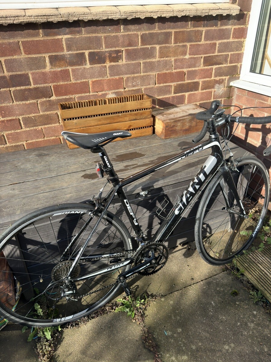 Shimano Sora Giant Defy Aluxx Road Bike Giant Defy Aluminum