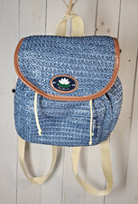 Mini Mochila Cartera Lily Bloom con Punto de Cruz Azul Nueva Sin Etiquetas