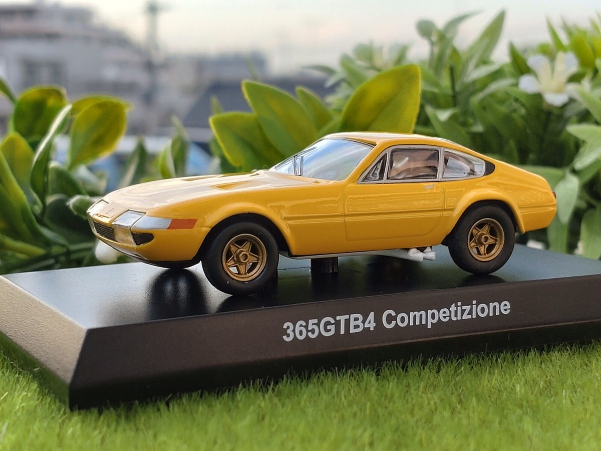 Ferrari / 365 GTB4 Competizione / 1969 / 1/64 Diecast Car / Kyosho