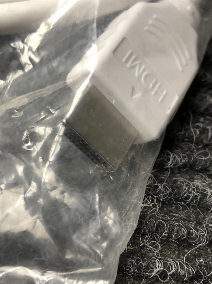 NEW Genuine LG EAD00926140  White OEM High Speed HDMI Cable - TV/Xbox/ PS - Image 2 of 4