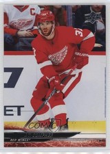 2024-25 Upper Deck Series 1 JT Compher #69 1a7j