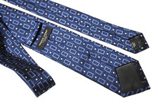 PRONTO UOMO MEN' TIE BLUE/GEOMETRIC Width: 3" Length: 59"