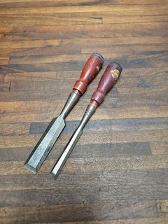 K258 2 vintage STANLEY No. 750 Beveled Edge Socket Chisels 1/2" & 1"