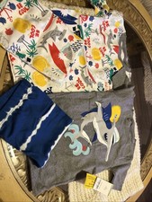 Carter's Boys 4-Piece Shark Themed Pajama Set/NWT/Size 5/5A