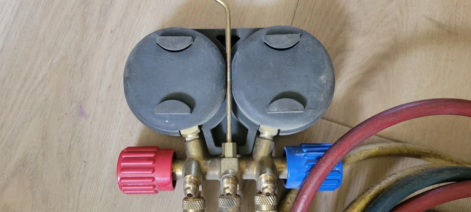 JUEGO DE MANÓMETROS ROBINAIR HVAC 0 a 500, 0 a 120 Foto 4 de 4