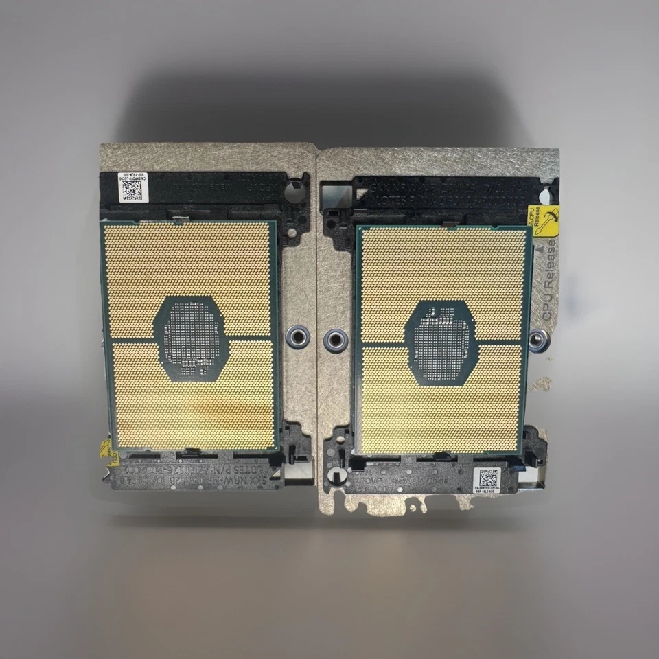 Set of 2 Intel Xeon Gold 5220 SRFBJ 2.20GHz CPUs with Heatsinks - Image 3 of 3