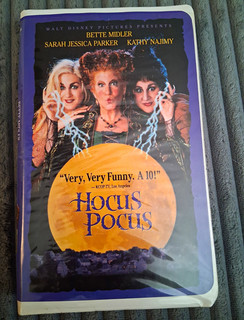 Walt Disney Home Video Hocus Pocus VHS 1993
