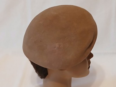 Vintage Women's Glenover Fawn Tra-Felt 100% Wool Henry Pollak NY Hat - tan