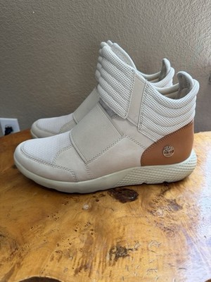 Timberland FlyRoam Pull-On Boot in Buttermilk, Men s Size 10.5 A1OSF 