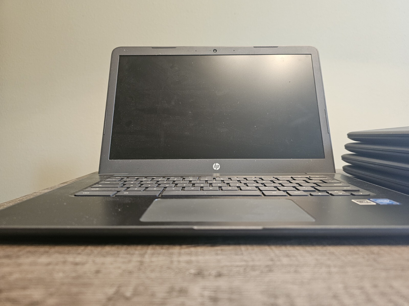 Chromebook 14 G5 14 Inches (16GB, Intel Celeron Laptop Read*-image