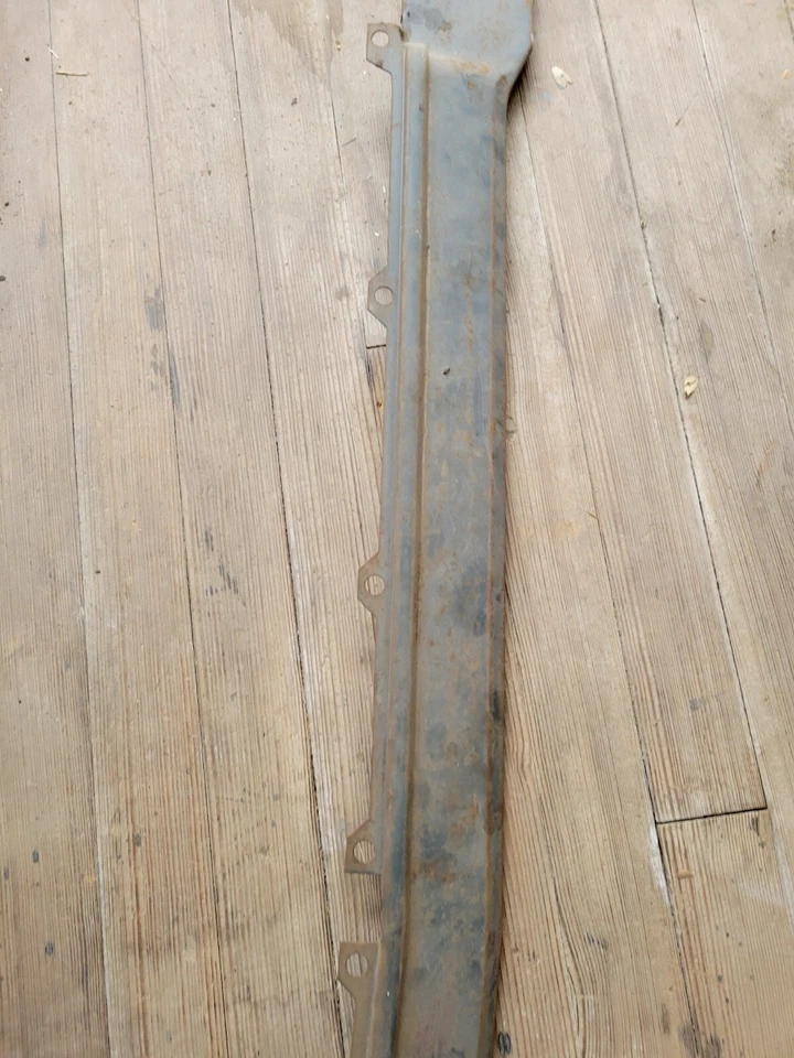 Новый из старых запасов каменный дефлектор радиатора MOPAR 2445304 1965 1966 Plymouth SPORT Fury I III - Изображение 3 из 4