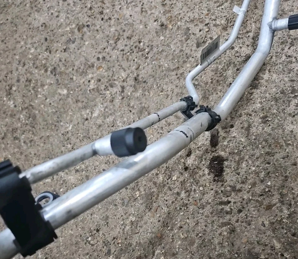 MANGUERA TUBO AIRE ACONDICIONADO PEUGEOT EXPERT AC 9807761280D MK3 2016-2020 Foto 3 de 4