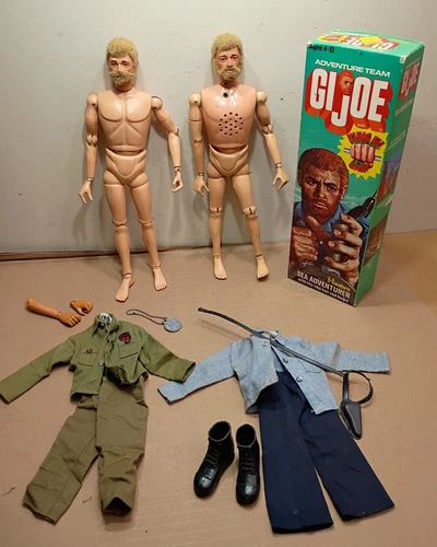 Original 1974 G. I. Joe Sea Adventure Team Action Figure Box & 2 AT Figures!