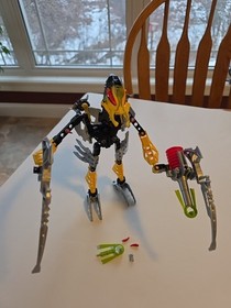 Lego #8696 Bionicle Mistika Bitil, 100% Complete W/Ghost Blasters!! No Instruct.
