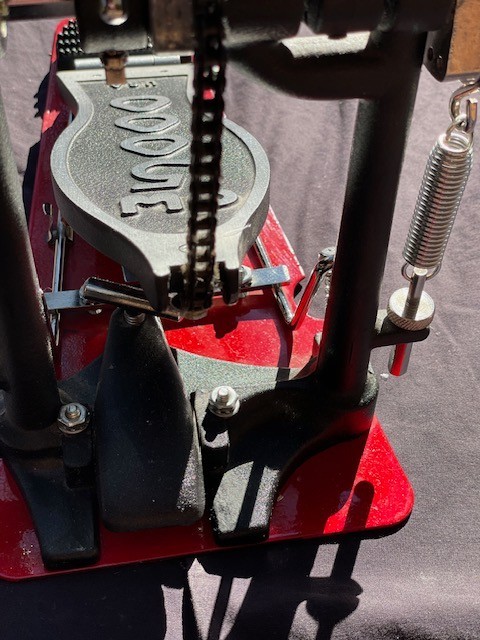 DW5000 Double Pedal (Single Chains & Red Base)  Bass Drum Pedal set