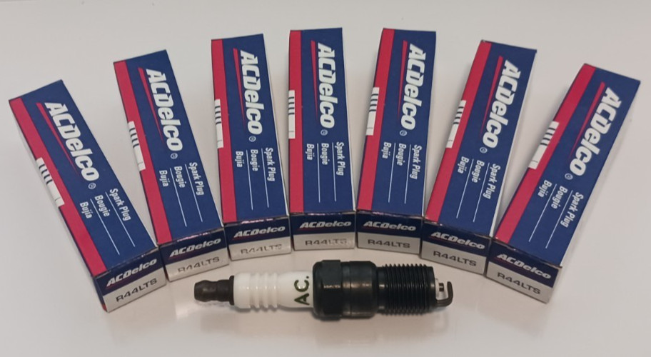 7X GENUINE GM ACDELCO SPARK PLUGS R44LTS FREE SHIPPING BUICK CHEVY FORD MAZDA