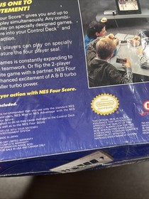 NINTENDO NES FOUR SCORE FOUR PLAYER MODULE ACCESSORY **BRAND NEW** Damaged Box