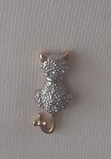 Cat sparkly diamante lapel badge brooch small very pretty gold + silver coloured
