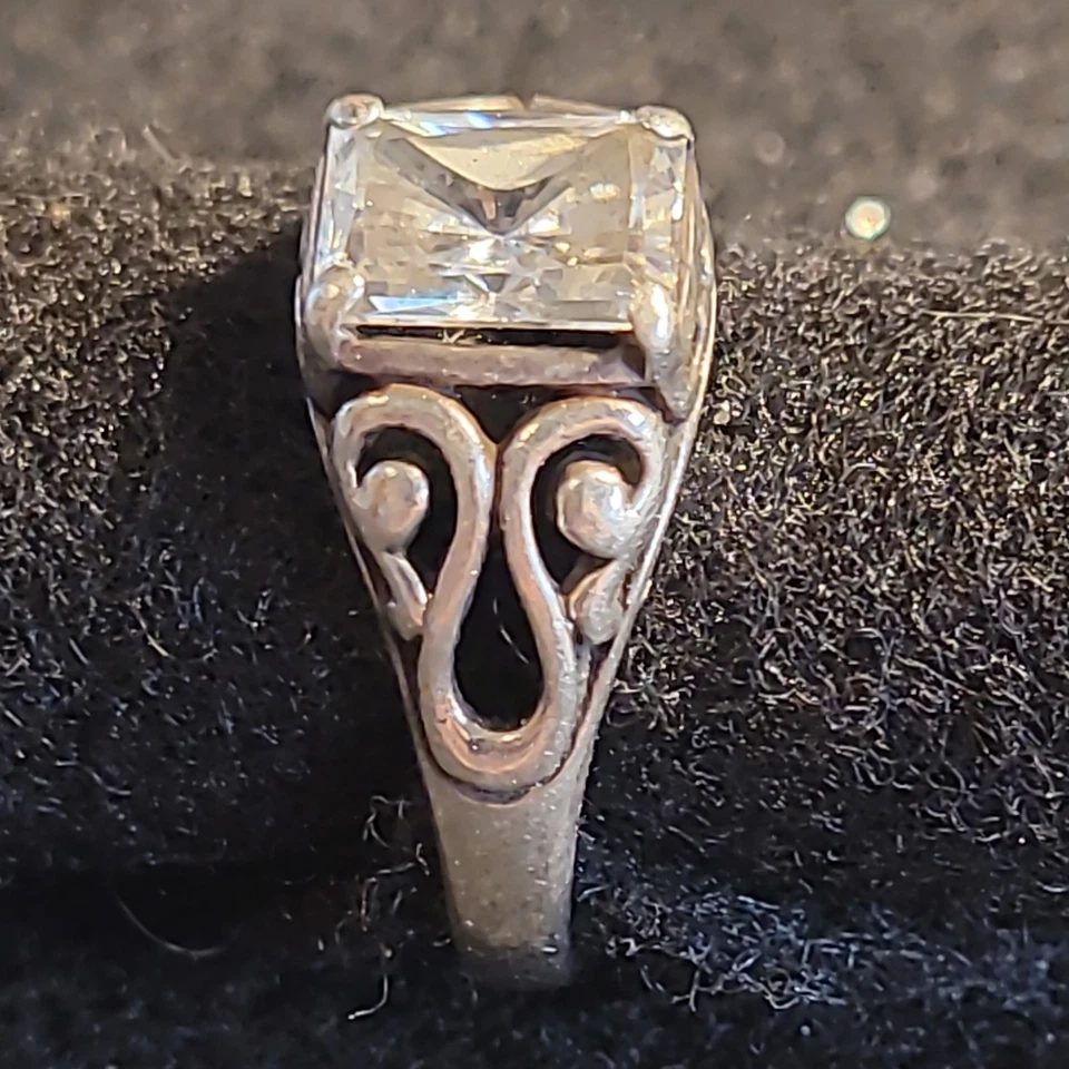 Piedras preciosas cuadradas de zafiro blanco 925 de plata de ley Kabana tamaño 9,25 Foto 2 de 4