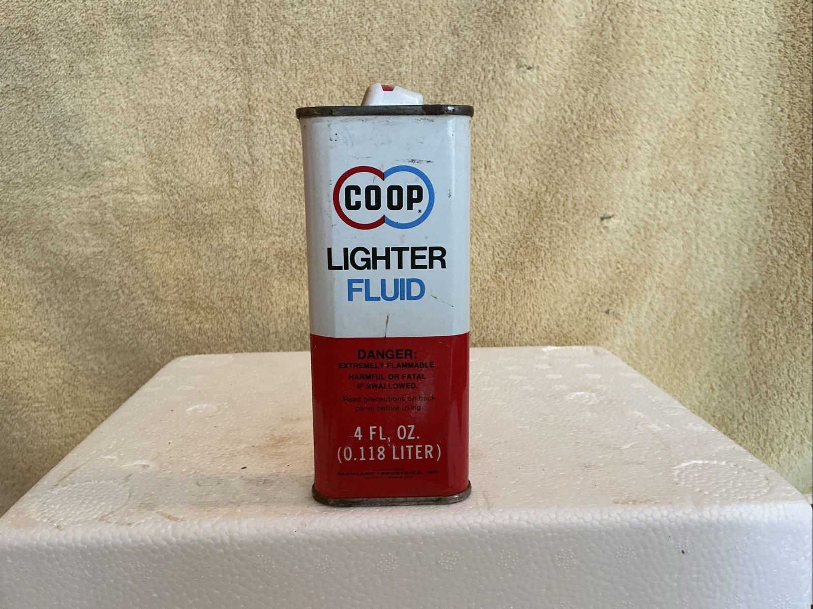 Fluid Container  4 Fl Oz Metal Tin