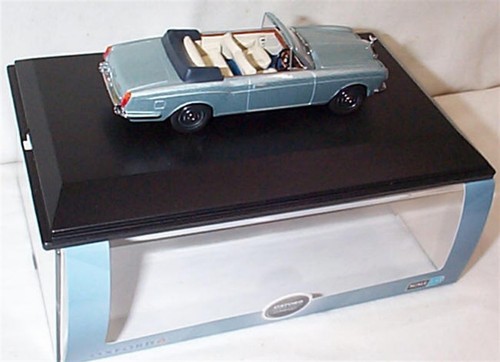 1:43 ROLLS ROYCE CORNICHE Convertible mpw Georgian Silver New in case 43RRC003
