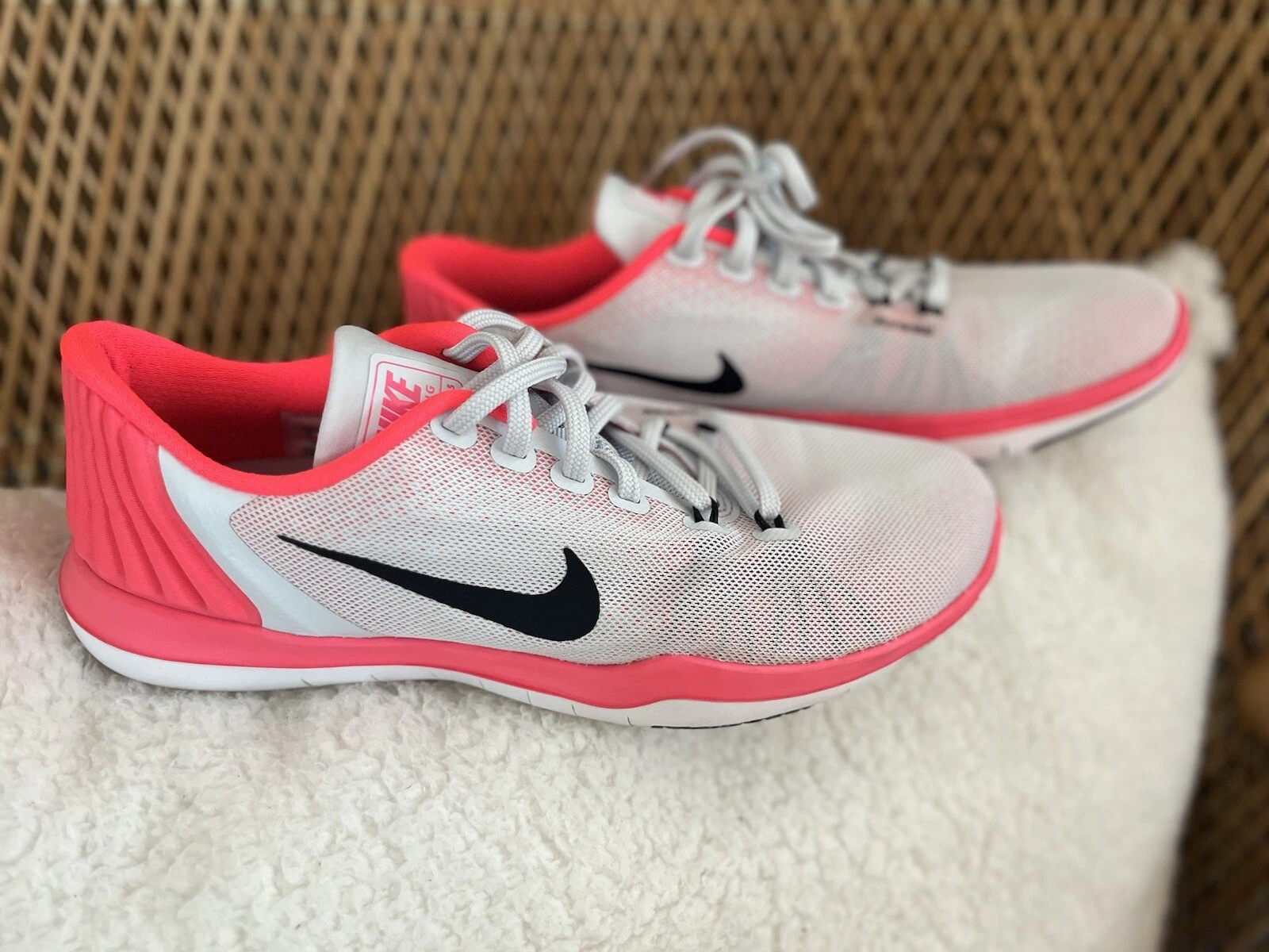 Nike Flex Supreme TR 3 rose taille 10