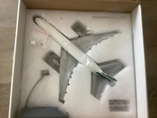 inflight200/ JFox Cathay Pacific L1011  VR-HOA