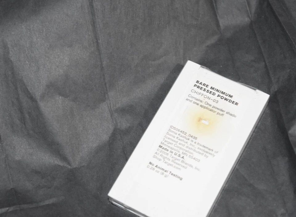 Sonia kashuk bare minimum pressed powder - Chiffon 03 - Sealed - Image 3 of 3