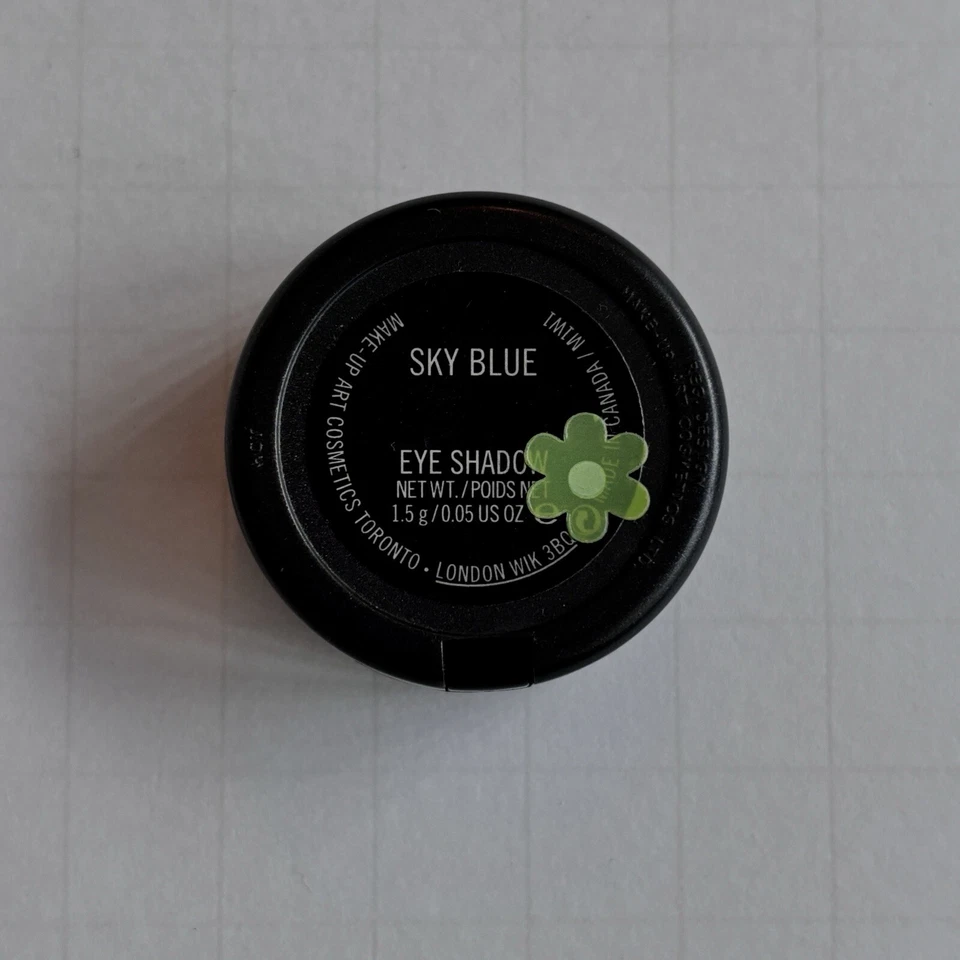 MAC PRO SKY BLUE EYE SHADOW - VINTAGE/COLLECTIBLE!*** - Image 2 of 4