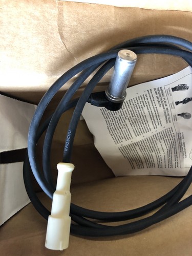 Wheel Speed Sensor For Volvo 3949775, 8083194, BW801541 90° Body Style; 801541 - Picture 3 of 6