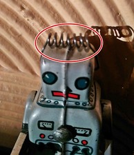 Coil Spring Head TO Space Toy Tin Driver Robot/Tin Tractor NOMURA-MARX-YONEZAWA