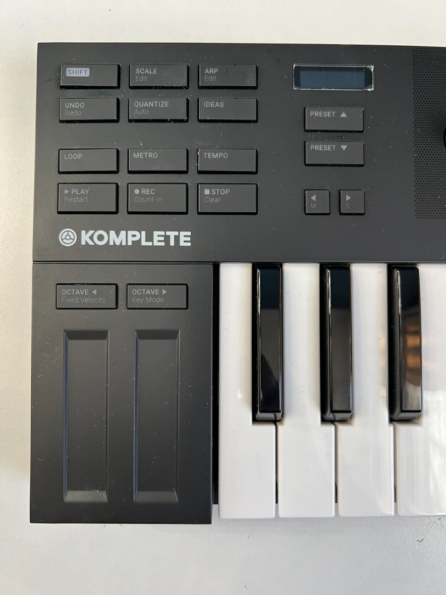 KOMPLETE KONTROL M32 【公式通販】