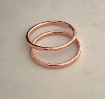 2 anneaux empilables en cuivre massif texturé anneau bracelet en cuivre bague... - Photo 1/3