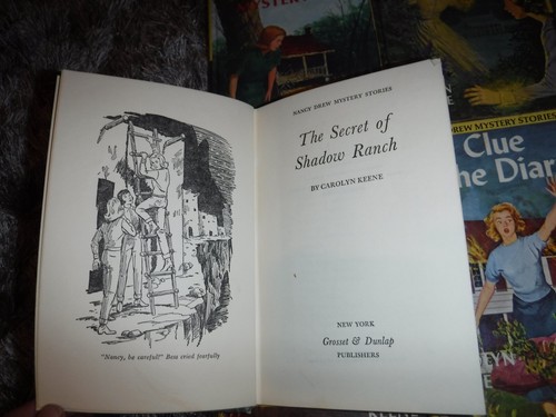NANCY DREW BY CAROLYN KEENE SET VINTAGE 1960 HARDCOVER 11 BOOKS - Picture 9 of 13