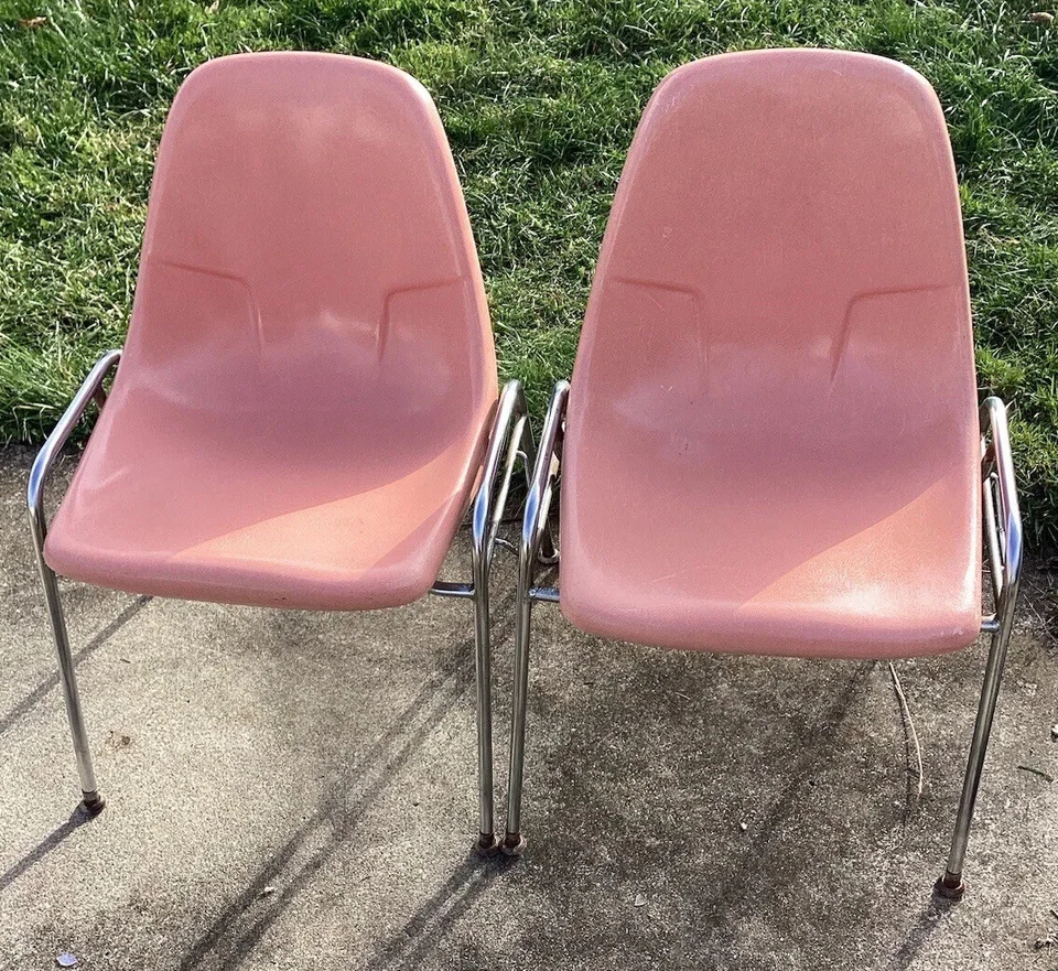 Juego 4 MCM Fibra de Vidrio Carcasa Apilable Silla Banco Rosa Coral Foto 3 de 4