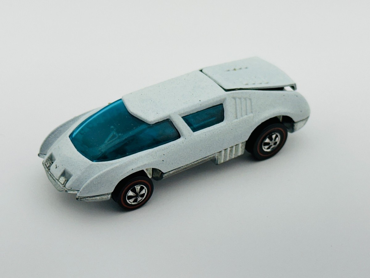 Hot Wheels Redline PIT CREW CAR White Enamel Dark Interior 
