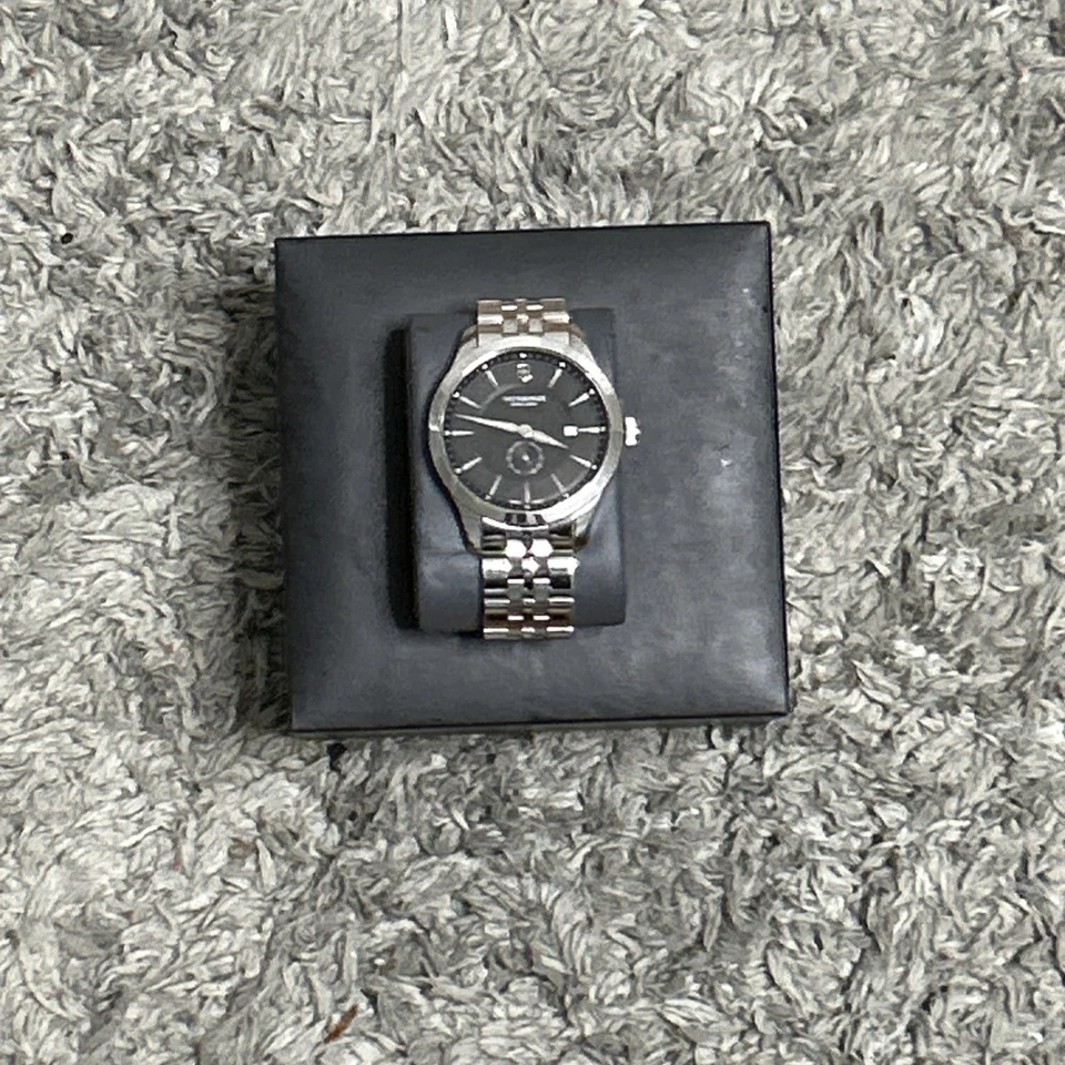 Victorinox Alliance Black Dial Stainless Steel Men's Watch - Image 3 of 4