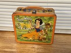 Vintage Disney Snow White And The Seven Dwarfs 1975 Metal Lunch Box With Thermos — photo 1
