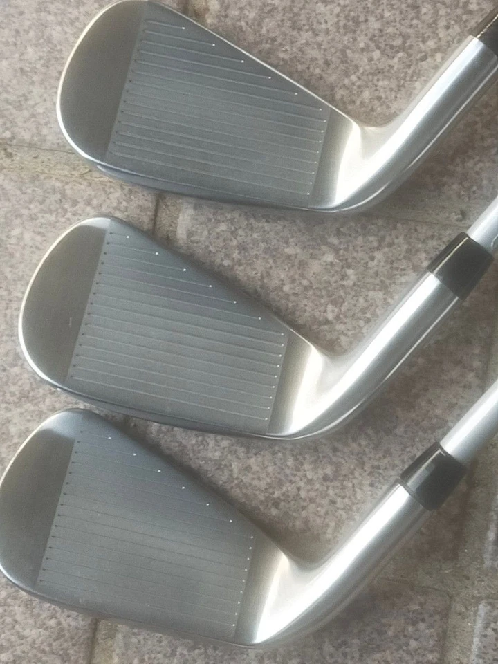 NIKE VAPOR FLY Irons #5-9,Pw(6Clubs)/Genuine Carbon/Flex:Stiff/ Iron set - Image 4 of 4