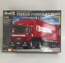 Revell 1:24 Ferrari Formula 1 Team Truck & Racing Trailer 07561 Kit Sealed Parts