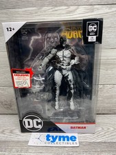 NEW DC McFarlane Page Punchers Batman White Black Adam Variant w  Comic Book