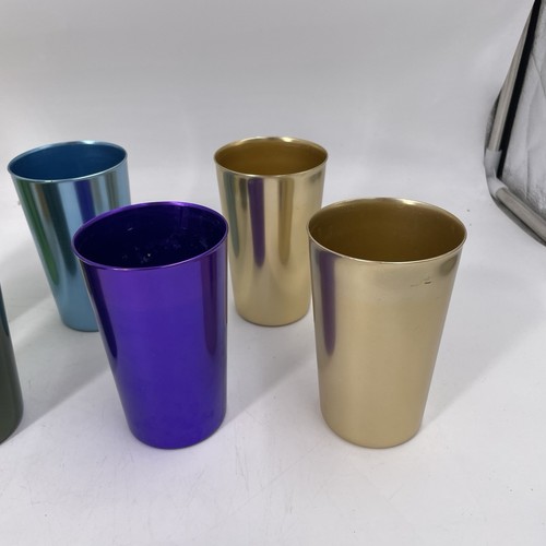 Vintage Bascal Aluminum Tumblers Drinking Cups Tumblers 4.5” Set of 10 - Picture 4 of 11