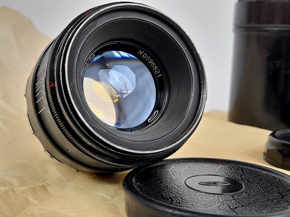 HELIOS 44-2 F/2 58mm s/n 0096821 Early RARE BLACK ZEBRA 8 blades Biotar Designed - Image 4 of 4