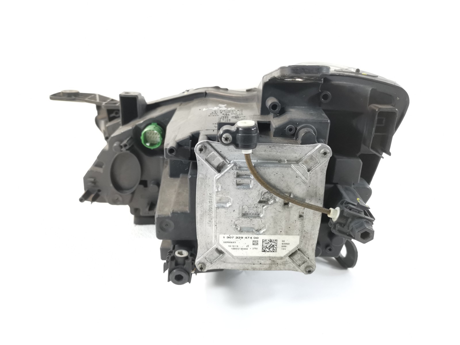 Maserati Ghibli 2014 FRONT+RIGHT Headlight P/N 670005474